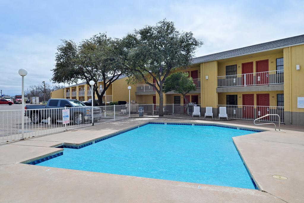 Inn Of The Conchos San Angelo Exterior photo