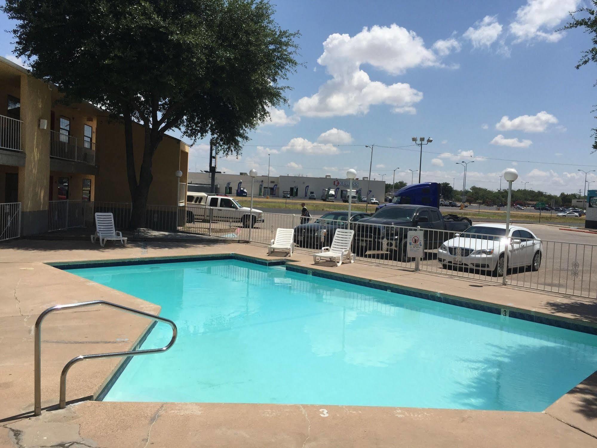 Inn Of The Conchos San Angelo Exterior photo